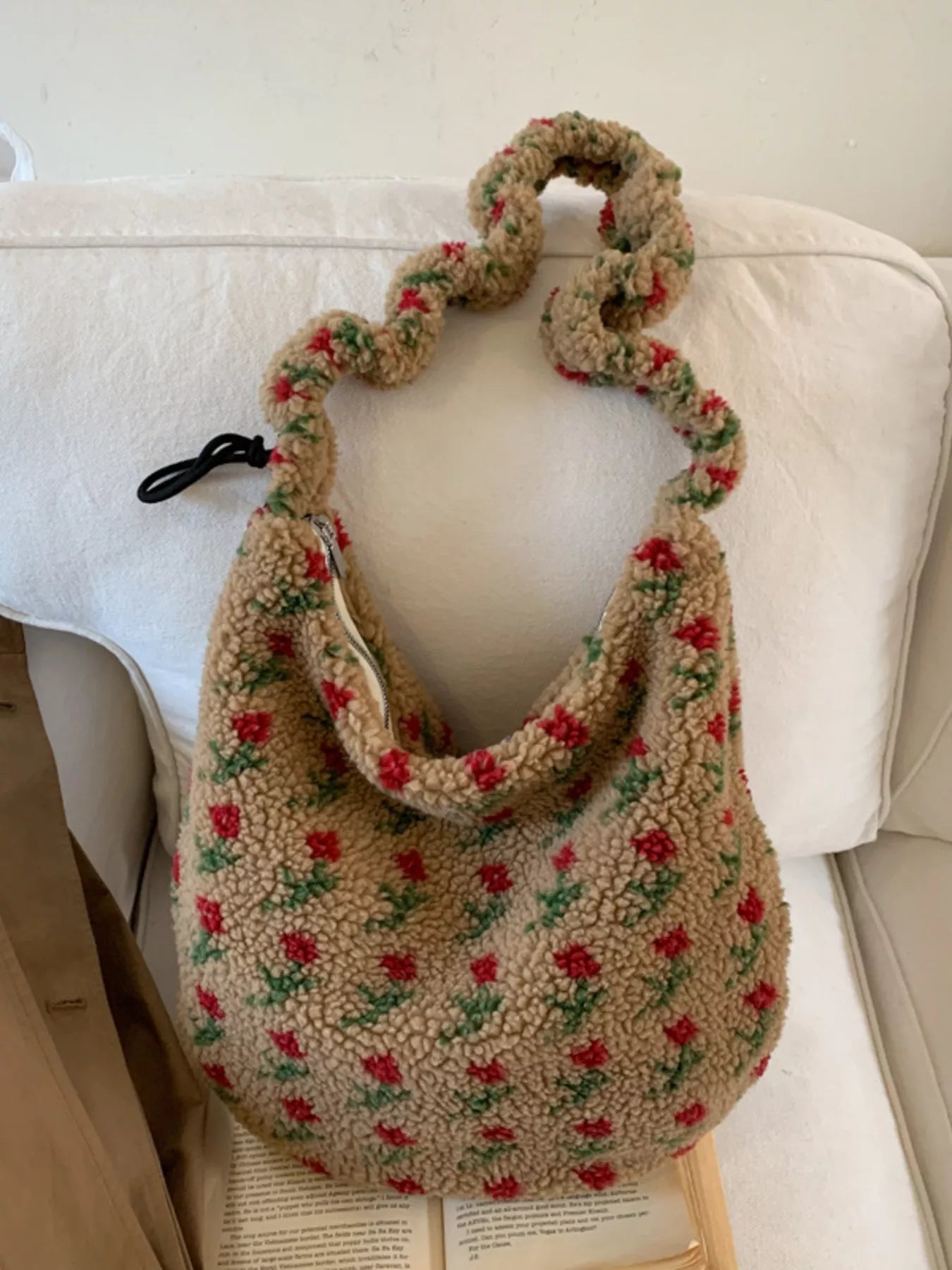 8e74160e8af94edda056b085d2ced6c5-Max-Origin